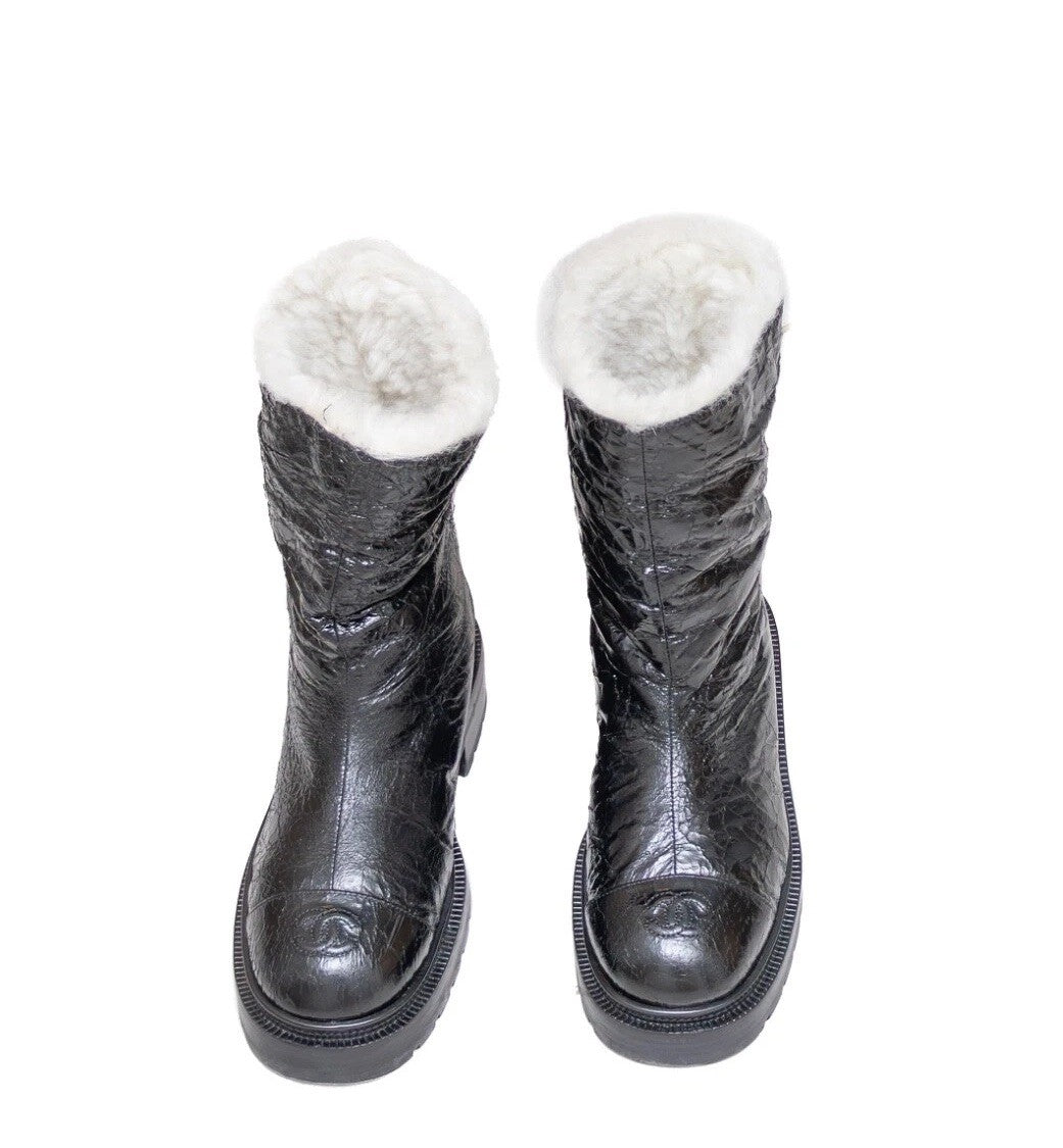 Chanel Black Crackled Leather Shearling-Lined Winter Boots – Size 36.5 C/US 6.5