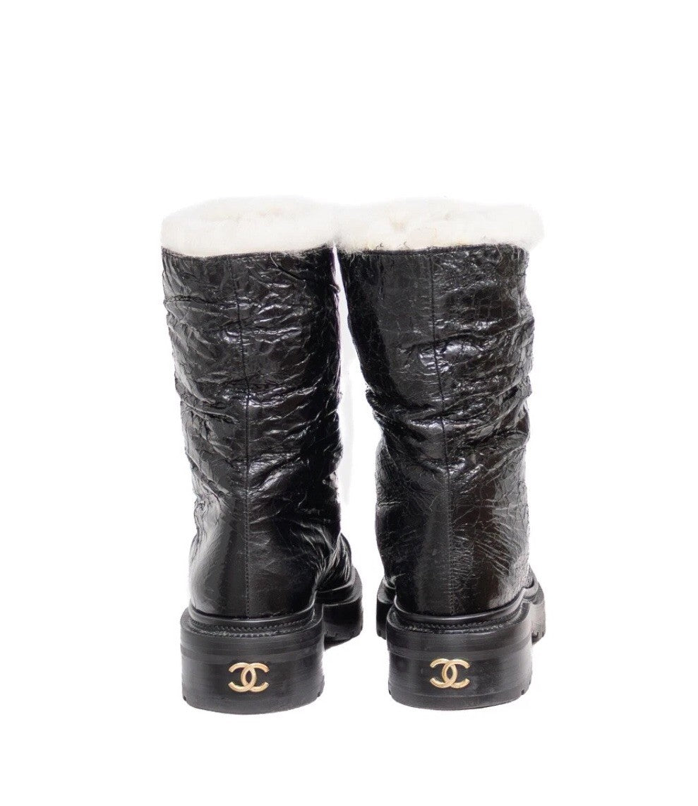 Chanel Black Crackled Leather Shearling-Lined Winter Boots – Size 36.5 C/US 6.5
