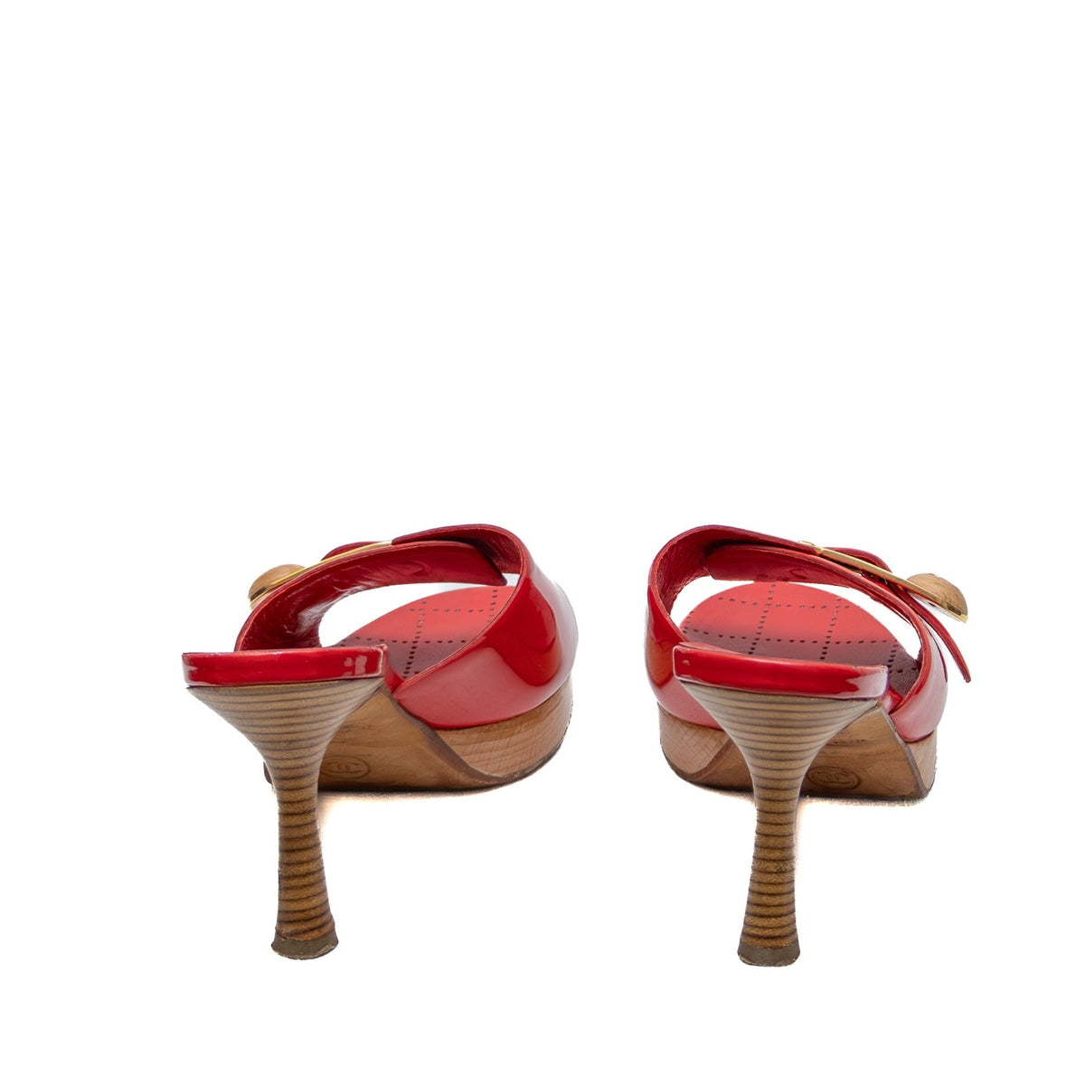Chanel Vintage Red Patent Leather Heeled Mules – Size 37 (US 7 / UK 4.5)