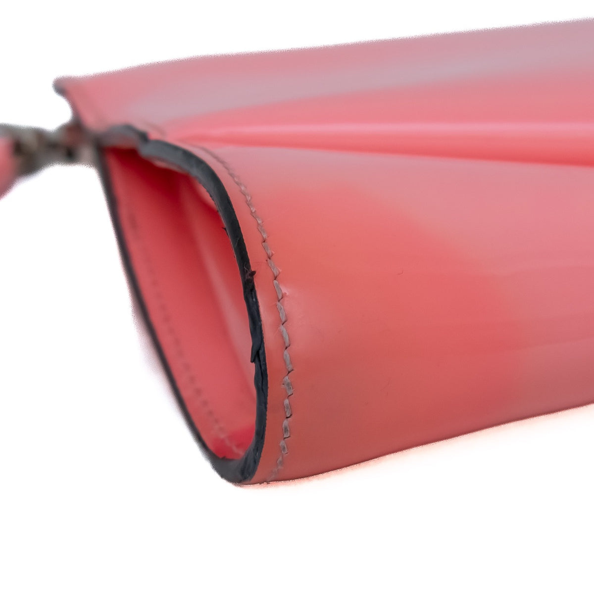 Christian Louboutin “Loubitwist” Clutch/Shoulder Bag Patent Leather Pink
