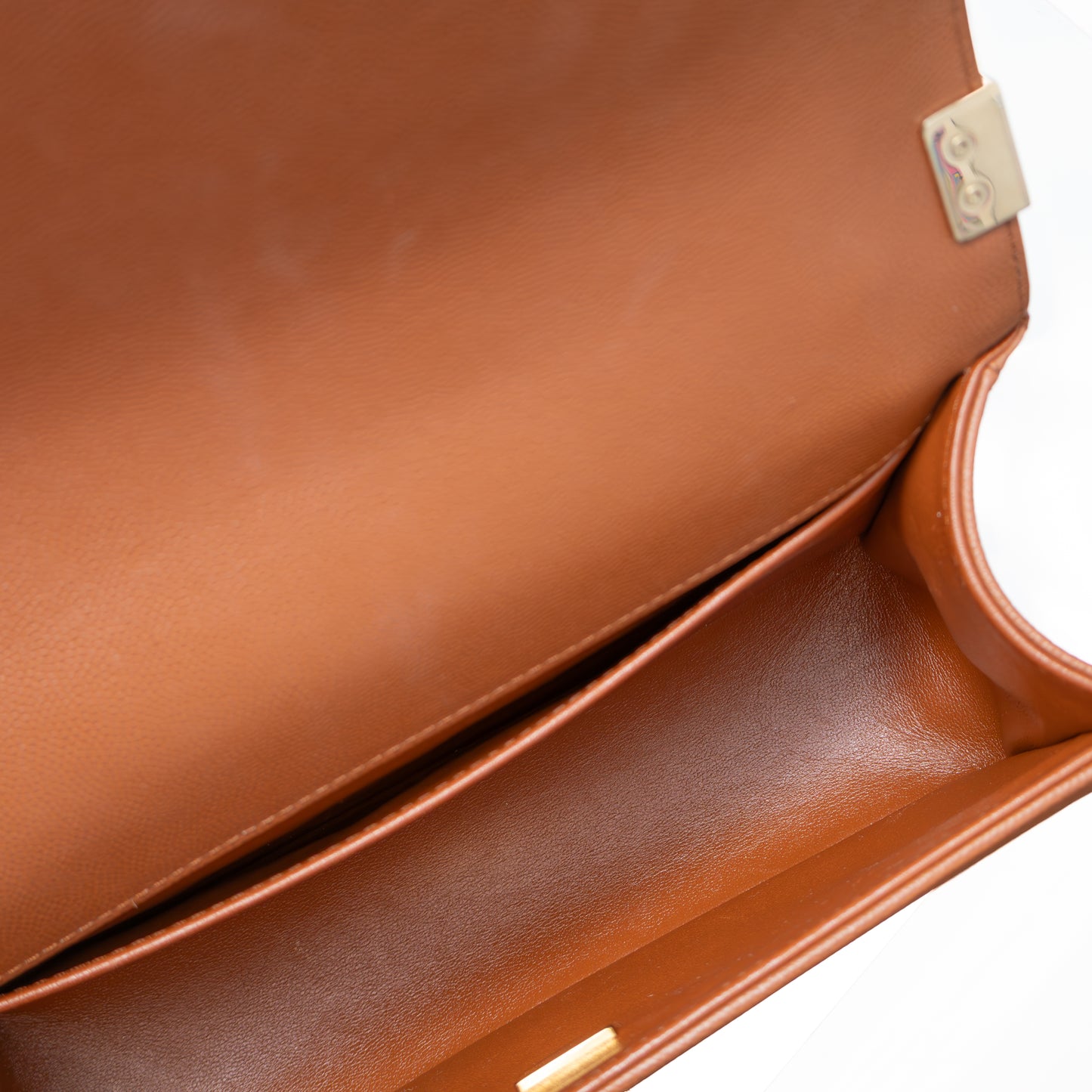 👜 Chanel Boy Bag Medium – Caramel Quilted Caviar Leather with Gold Hardware – Excellent Condition