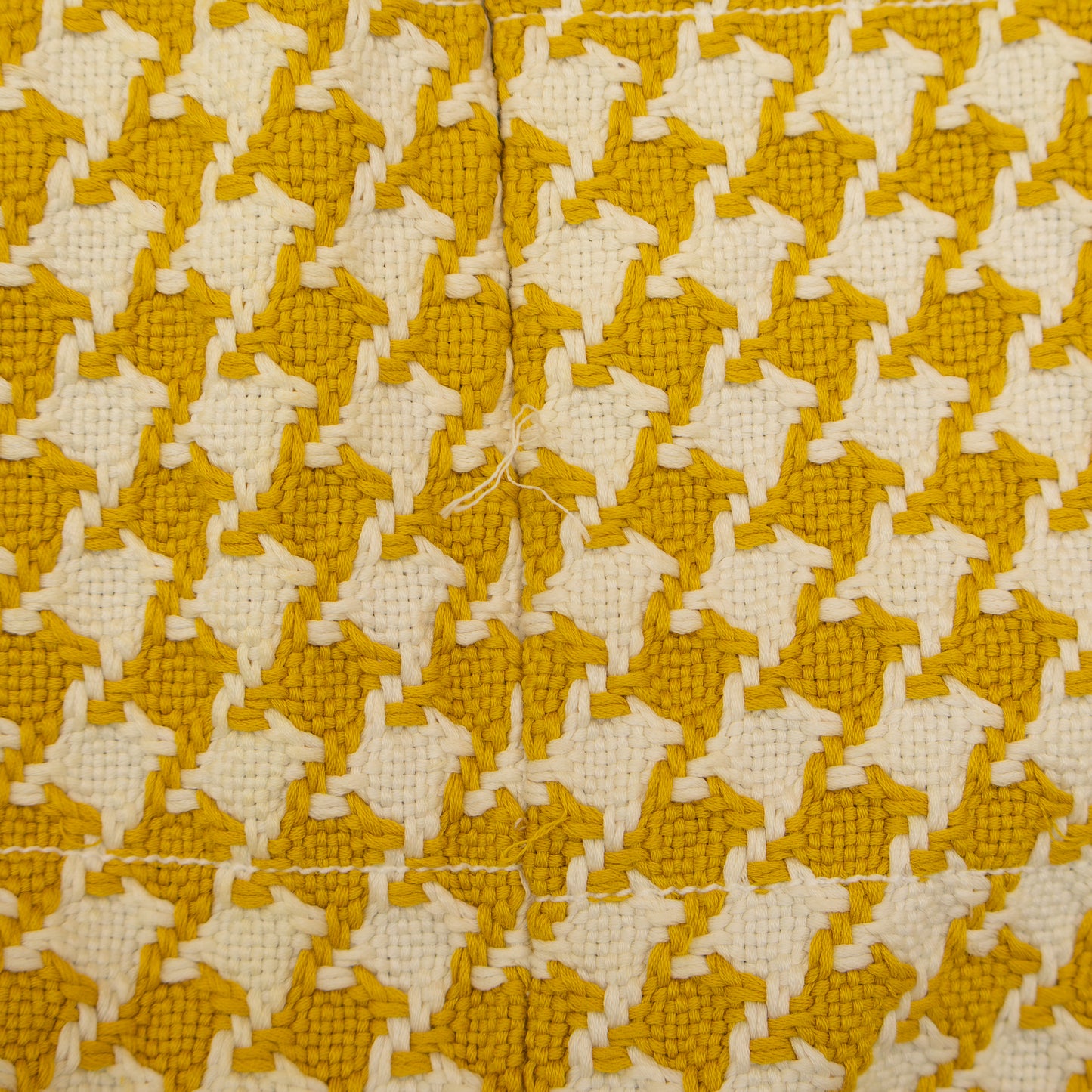 RARE Dolce & Gabbana Yellow Houndstooth Crystal Fringe Skirt – Size IT 38 (US 2 / UK 6)