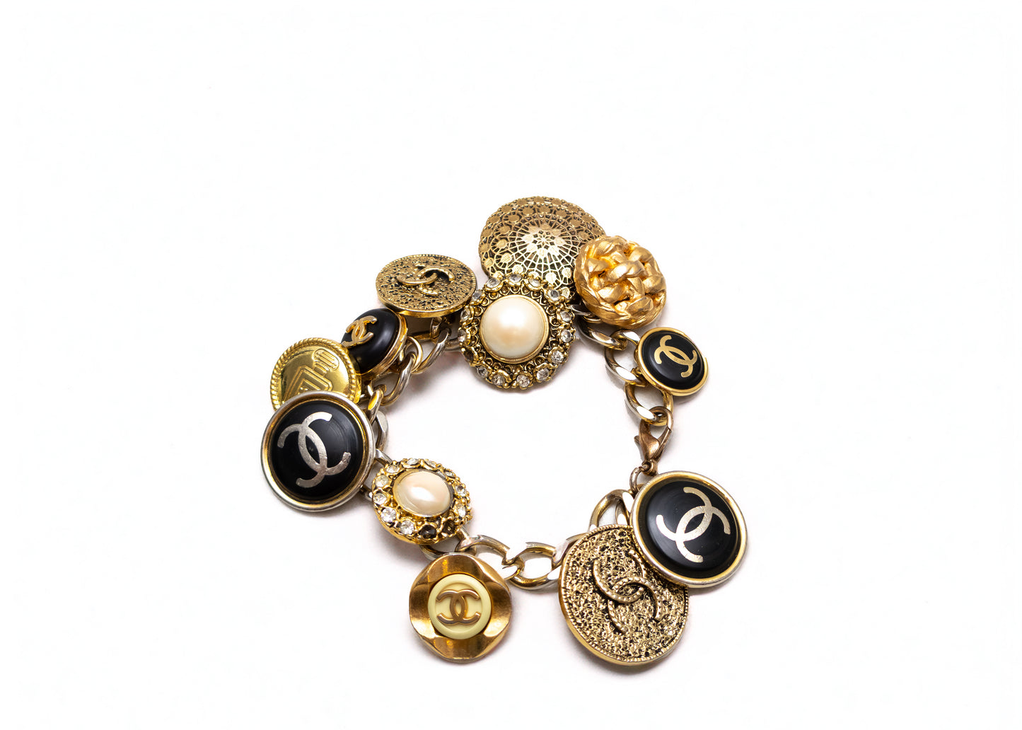 Chanel Vintage Button Charm Bracelet – Iconic & Timeless
