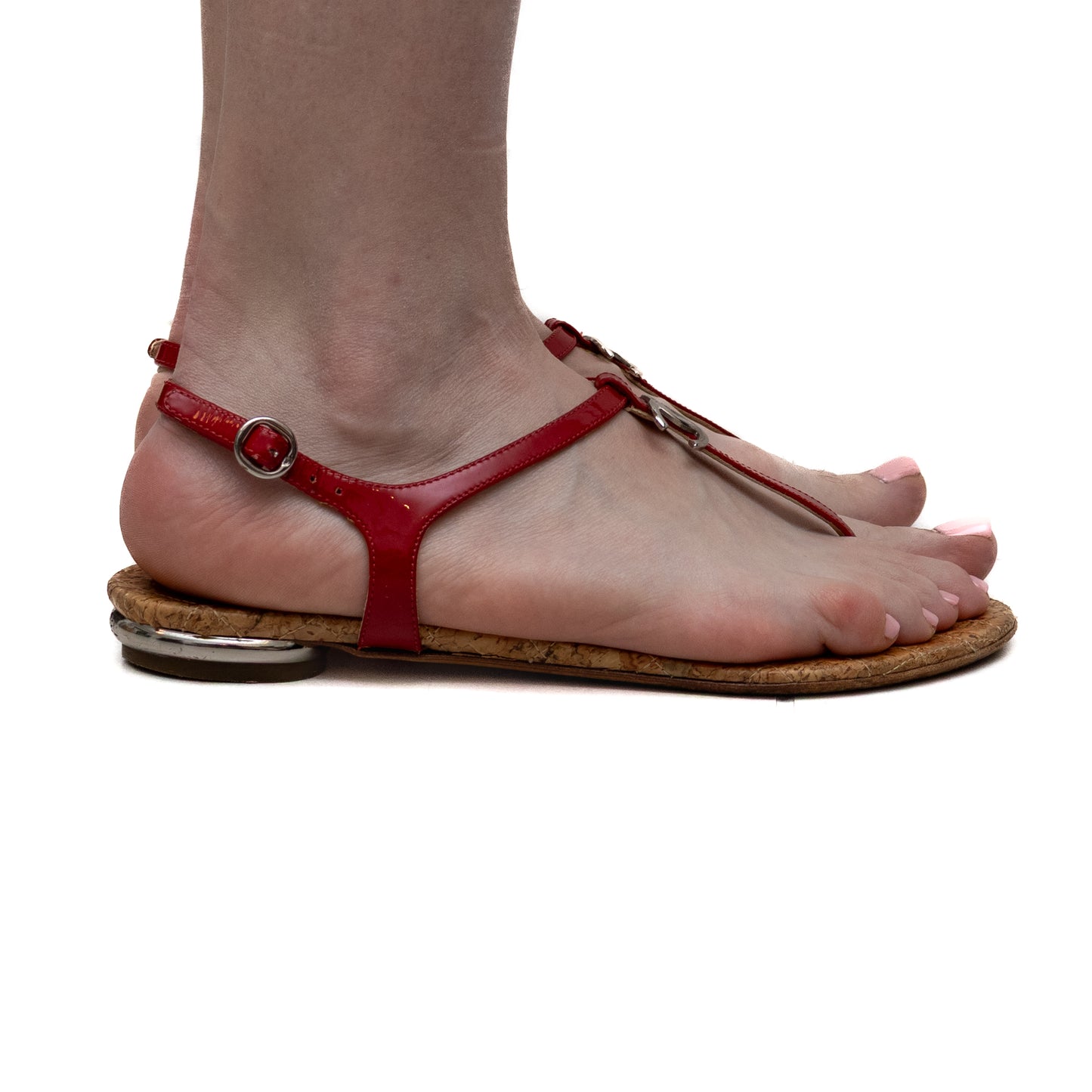 Rare Chanel Red Patent Leather CC T-Strap Thong Flat Sandals Women’s Size 7 US